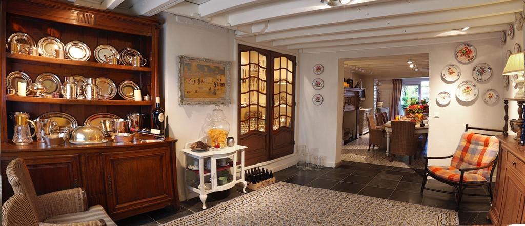 Bed & Breakfast Huyze Elimonica 4*